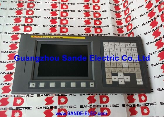 FANUC A02B-0311-B520 Oi Mate-TC Screen A02B0311B520 AO2B-O311-B52O موجودی در انبار